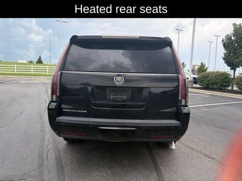 Used 2015 Cadillac Escalade Luxury AWD/4WD image 27