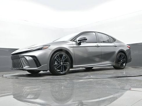 Used 2026 Toyota Camry XSE w/ Premium Plus Package FWD image 27