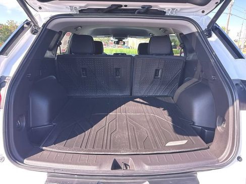 Used 2023 Chevrolet Blazer LT w/ Convenience Package FWD image 24