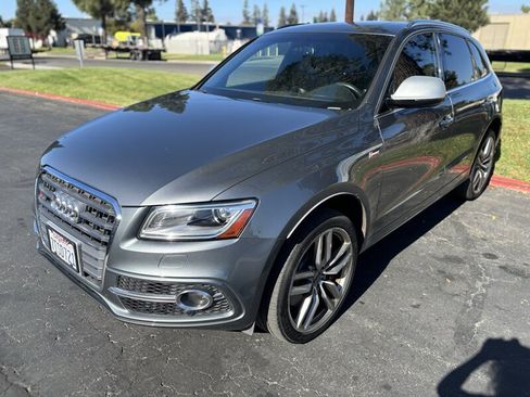 Used 2016 Audi SQ5 Premium Plus w/ Technology Package AWD/4WD image 7