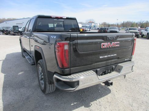 New 2026 GMC Sierra 2500 SLT w/ SLT Premium Package image 7