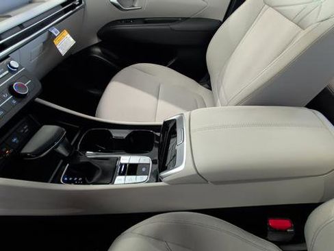 New 2026 Hyundai Tucson SE AWD/4WD image 18