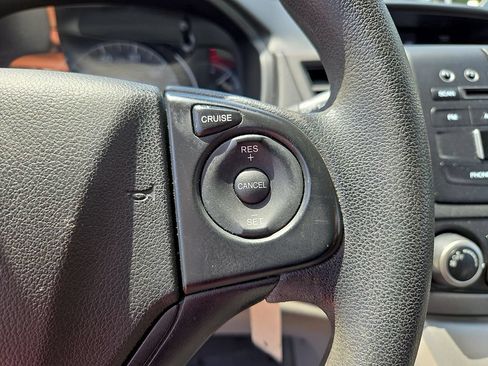 Used 2013 Honda CR-V LX image 25