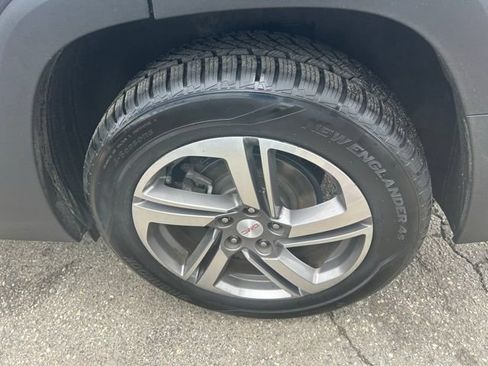 Used 2019 GMC Terrain SLT w/ Preferred Package AWD/4WD image 6