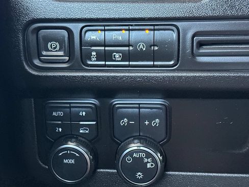 Used 2023 Chevrolet Tahoe RST w/ Luxury Package AWD/4WD image 40
