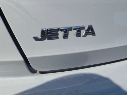 Used 2019 Volkswagen Jetta S w/ Driver Assistance Package FWD image 5