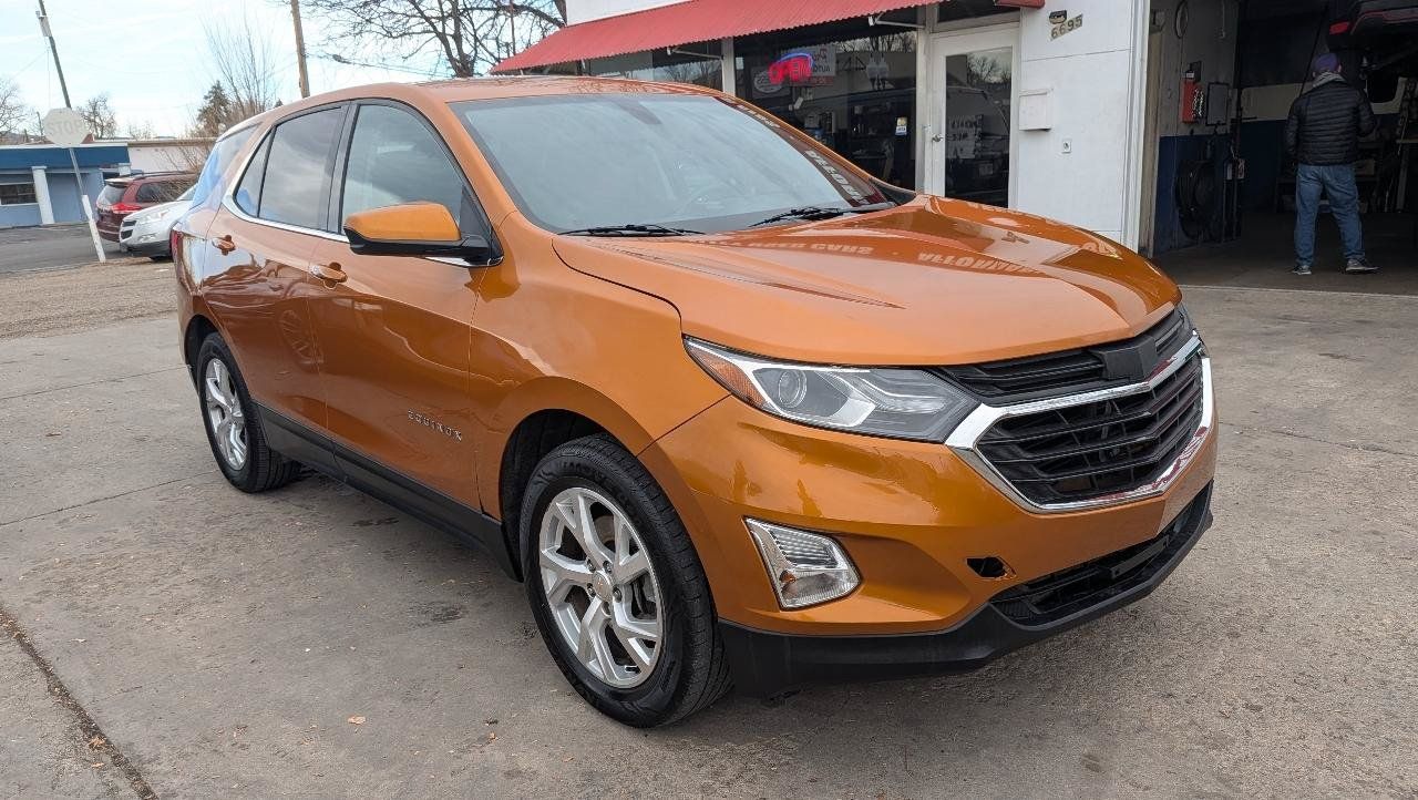 Used 2018 Chevrolet Equinox LT FWD image 3