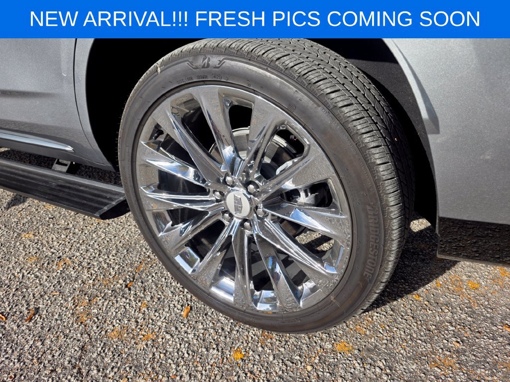 Used 2026 Cadillac Escalade Platinum Luxury w/ LPO, Radiant Package AWD/4WD image 14