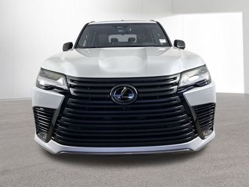 Certified 2025 Lexus LX 700h Overtrail image 29