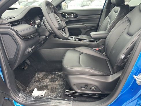 New 2026 Jeep Compass Limited image 20