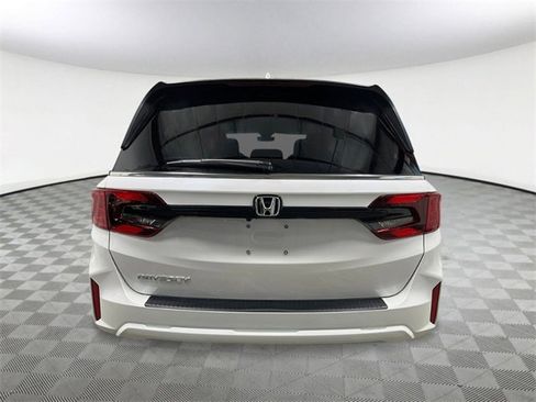New 2026 Honda Odyssey EX-L image 5