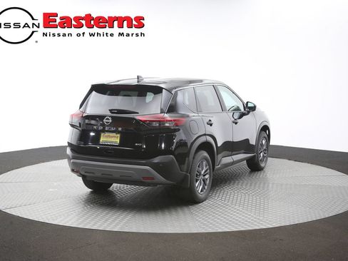 Used 2023 Nissan Rogue S AWD/4WD image 39