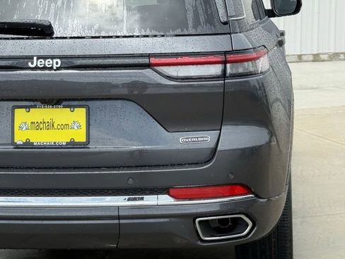 New 2025 Jeep Grand Cherokee Overland w/ Luxury Tech Group IV AWD/4WD image 10