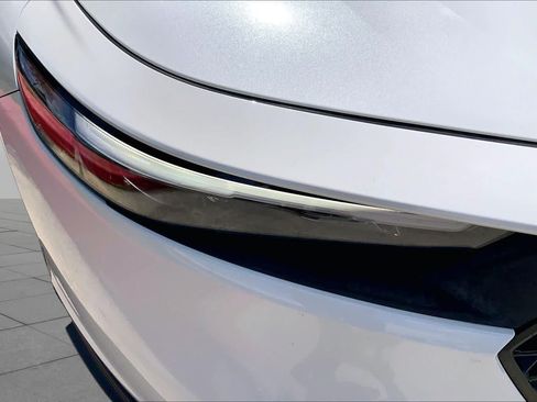 Used 2024 Honda Accord EX image 28