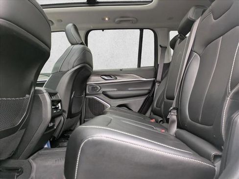 Used 2023 Jeep Grand Cherokee 30th Anniversary image 18