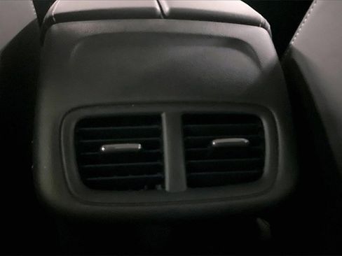 Used 2022 Buick Envision Preferred image 12