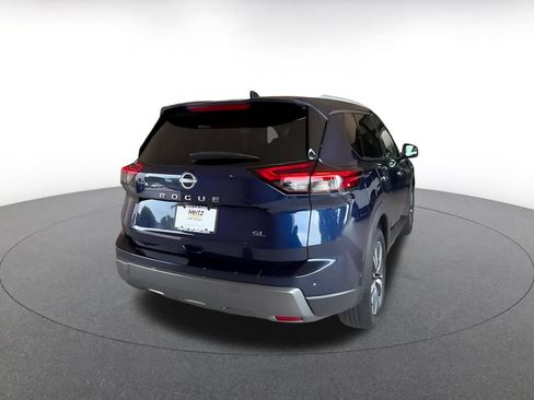 Used 2026 Nissan Rogue SL FWD image 13