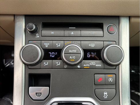 Used 2016 Land Rover Range Rover Evoque SE AWD/4WD image 31