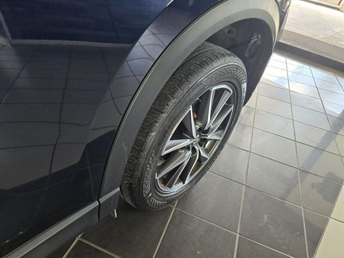 Used 2018 MAZDA CX-5 Touring w/ Preferred Equipment Package FWD image 35