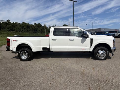 New 2026 Ford F350 King Ranch w/ Chrome Package AWD/4WD image 6