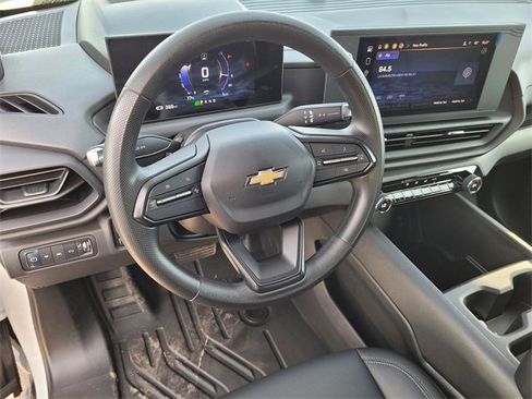 Used 2024 Chevrolet Silverado EV W/T image 9