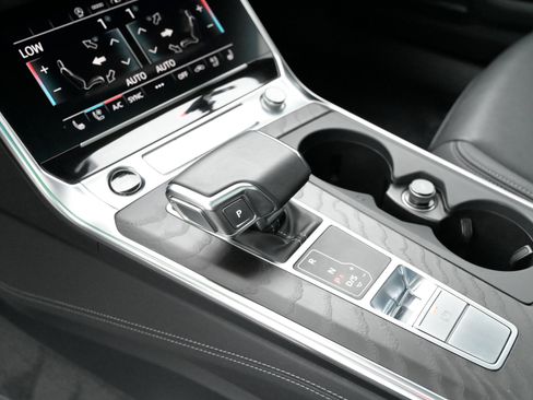 Used 2021 Audi A6 Premium Plus w/ Premium Plus Package AWD/4WD image 42