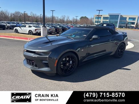 Used 2016 Chevrolet Camaro SS image 9
