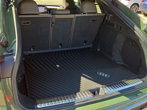 Certified 2025 Audi Q5 Premium Plus image 12