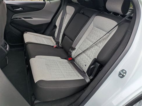 Used 2023 Chevrolet Equinox LT image 27