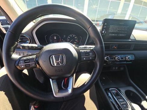 Certified 2024 Honda Pilot EX-L image 5