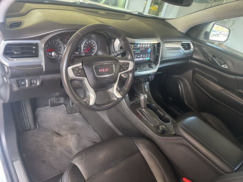 Used 2017 GMC Acadia SLT image 45