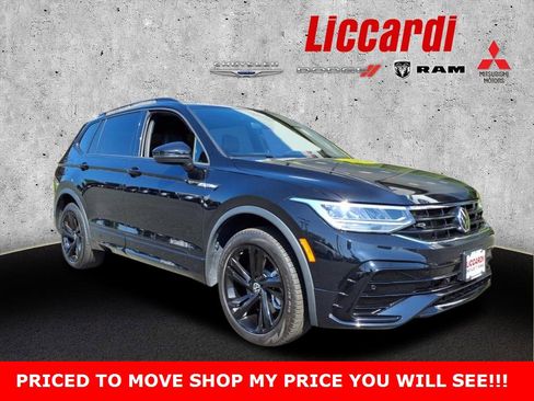 Used 2024 Volkswagen Tiguan SE R-Line image 1