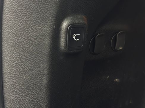 Used 2021 Jeep Cherokee Latitude Lux 80th Anniv w/ Quick Order Package 26U 80TH AWD/4WD image 11