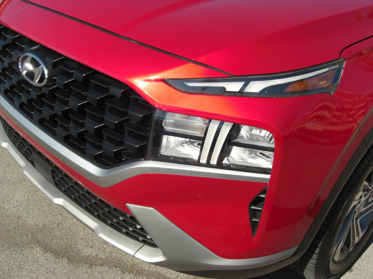Used 2021 Hyundai Santa Fe SE AWD/4WD image 6