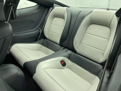 Used 2024 Ford Mustang GT Premium RWD image 39
