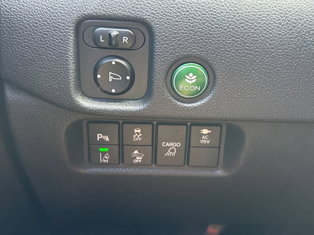 Used 2018 Honda Ridgeline Black Edition image 26