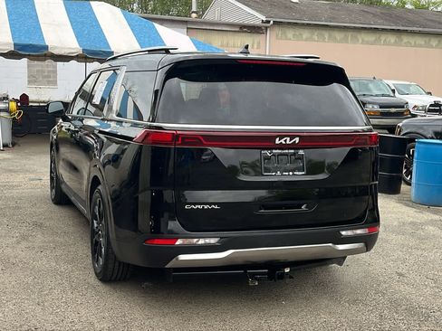 Used 2024 Kia Carnival SX Prestige FWD image 6
