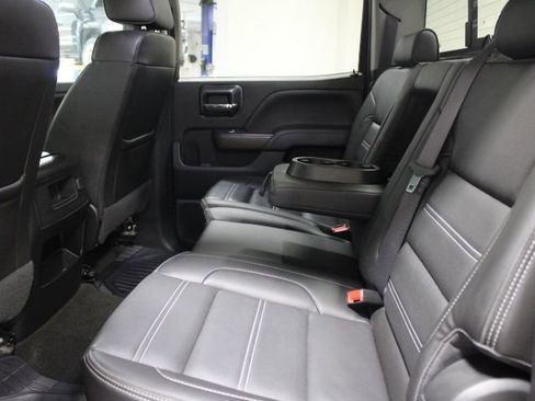 Used 2017 GMC Sierra 2500 Denali w/ Duramax Plus Package AWD/4WD image 23