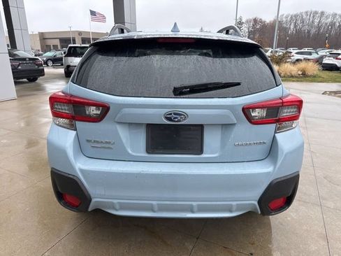 Used 2023 Subaru Crosstrek 2.0i Premium image 6