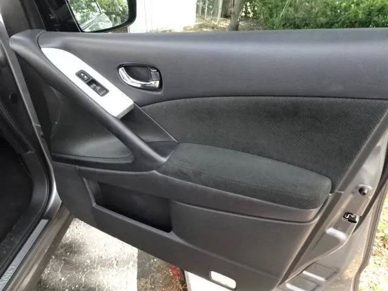 Used 2014 Nissan Murano S FWD image 20