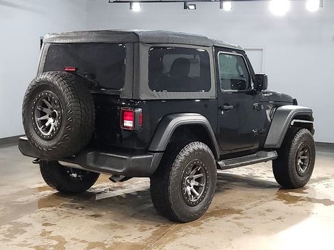 Used 2025 Jeep Wrangler Sport image 7