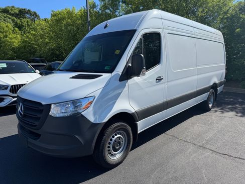 New 2025 Mercedes-Benz Sprinter 3500 image 3