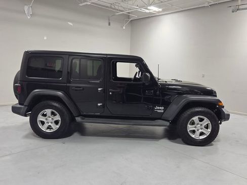 Used 2021 Jeep Wrangler Unlimited Sport AWD/4WD image 13