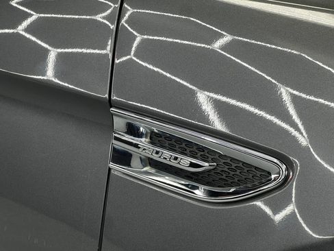 Used 2014 Ford Taurus Limited FWD image 10
