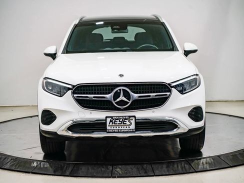 Used 2025 Mercedes-Benz GLC 300 image 6