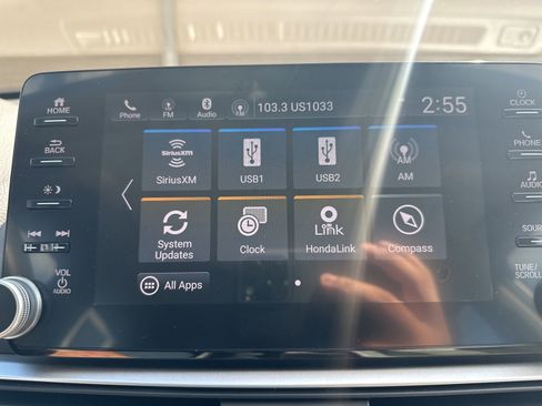 Used 2018 Honda Accord EX image 21