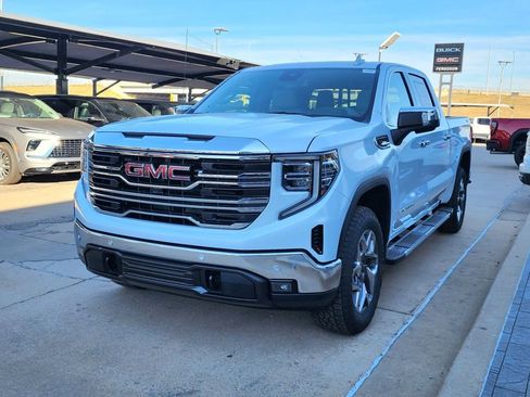 New 2026 GMC Sierra 1500 SLT w/ SLT Premium Plus Package AWD/4WD image 8