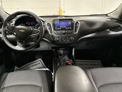 Used 2023 Chevrolet Malibu LS w/ Driver Confidence Package FWD image 10