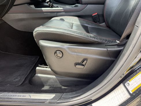 Used 2025 Dodge Durango GT AWD/4WD image 30