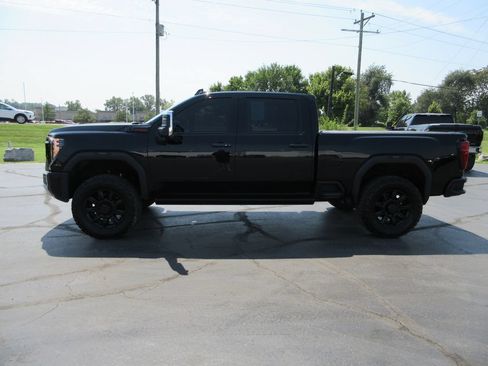 Used 2024 GMC Sierra 2500 Denali w/ Denali Reserve Package AWD/4WD image 11